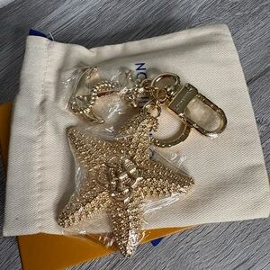 Lux design Glittery Gold Star Keychain Bag Charm